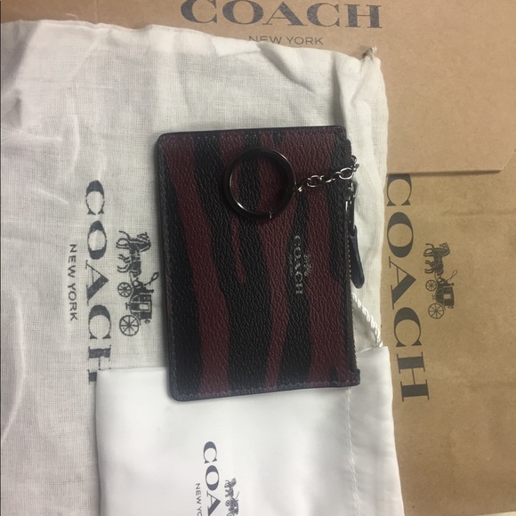 coach skinny mini ID card holder and keychain - Picture 2 of 5